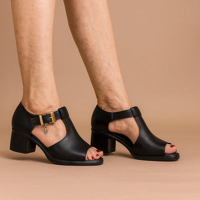 Hilma – Elegant Öppen Tåklack